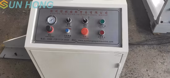 Tagliatrice automatica per carta jumbo roll ad alta velocità