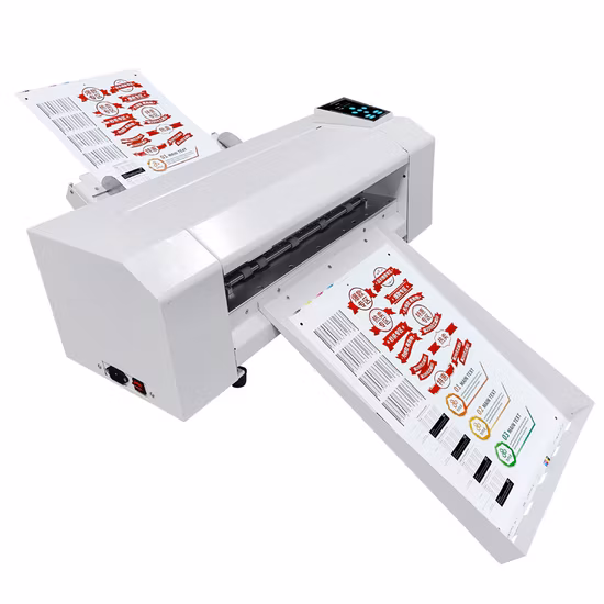 Nuovo plotter digitale con servomotore multifoglio ad alta velocità in formato A4 e A3 con alimentazione automatica, fustellatrice per etichette, fustellatrice per adesivi in ​​vinile